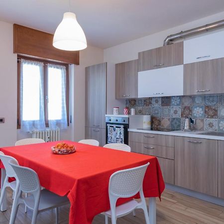 Europa Master Guest Apartment Aprica Exterior foto