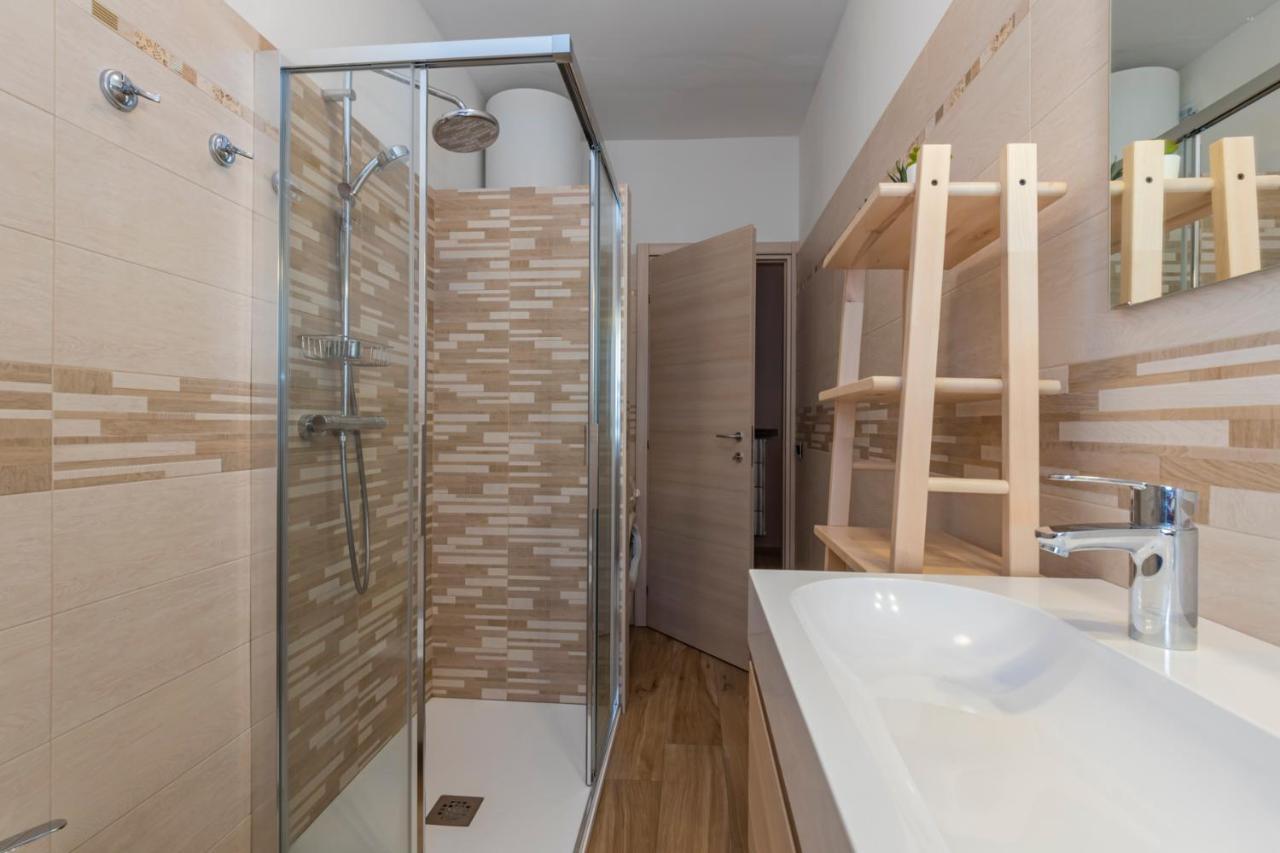 Europa Master Guest Apartment Aprica Exterior foto